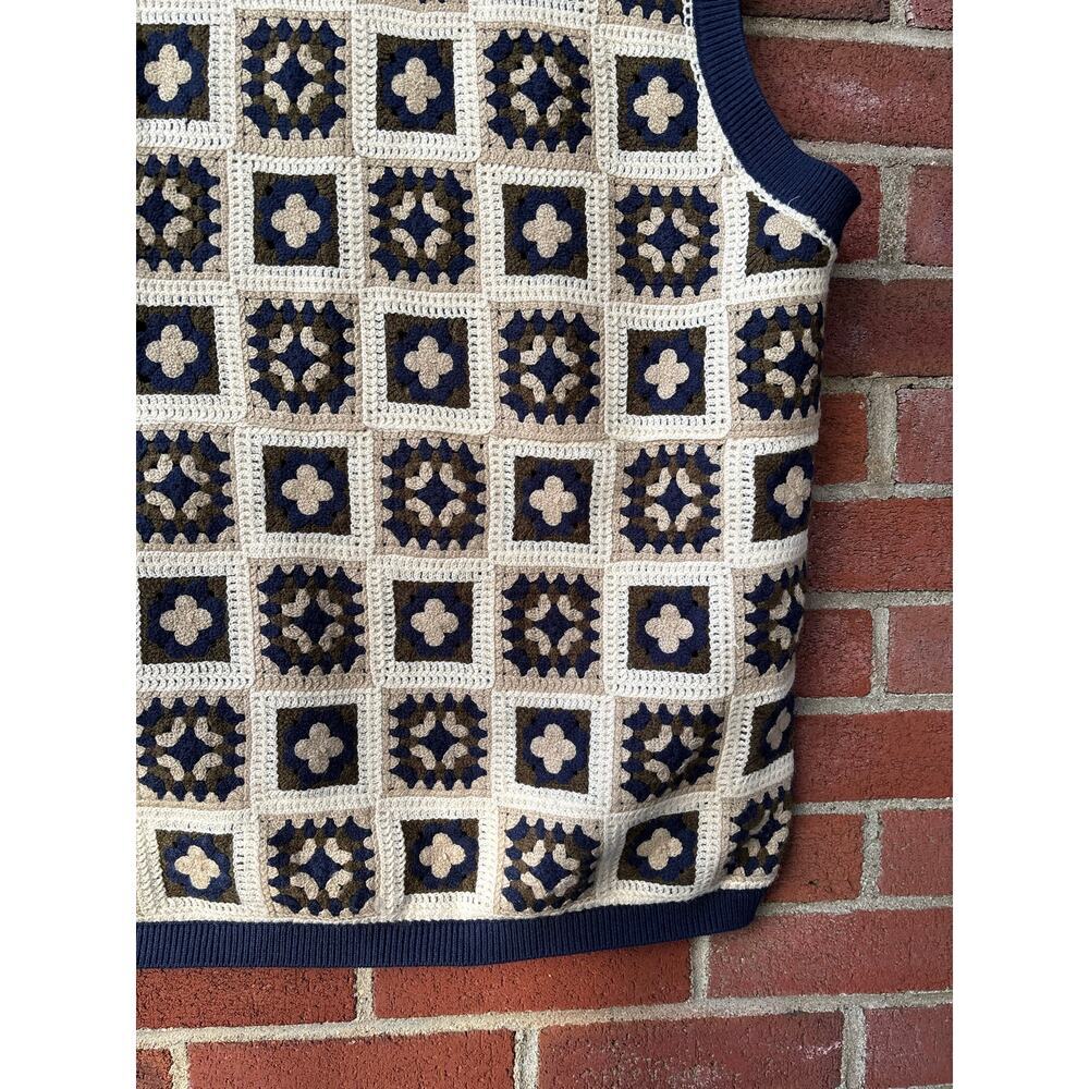 WESC Crochet Sweater Vest Size S Navy Cream Granny Square Knit Boho Unisex - Picture 8 of 11